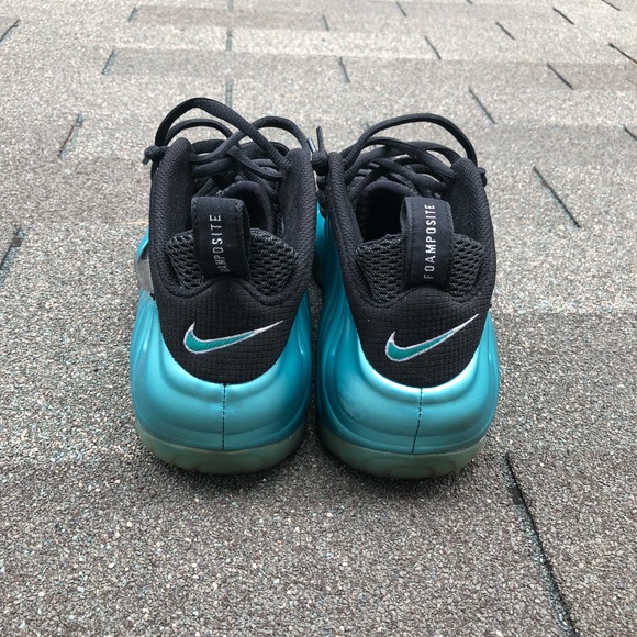 Nike Foamposite Electric Blue - Picture 3 of 5